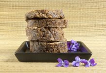 الصابون الإفريقي: منتج طبيعي عليك استخدامه ضمن روتينك اليومي للعناية ببشرتك الصابون الإفريقي