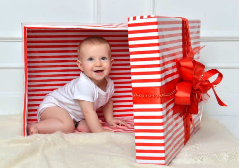 أفكار هدايا للأطفال حديثي الولادة